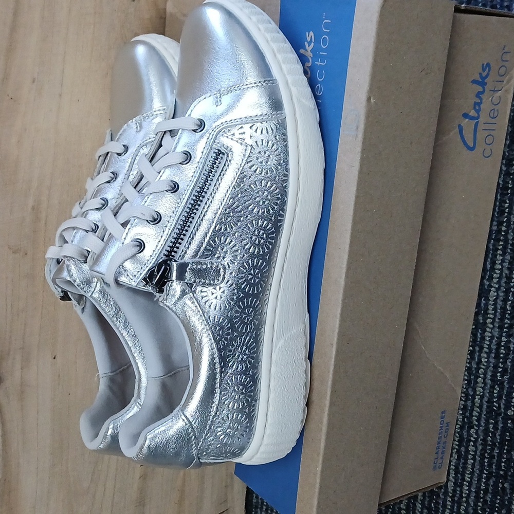 New  Clarks Collection Caroline Rio Leather Sneaker 7 1/2
